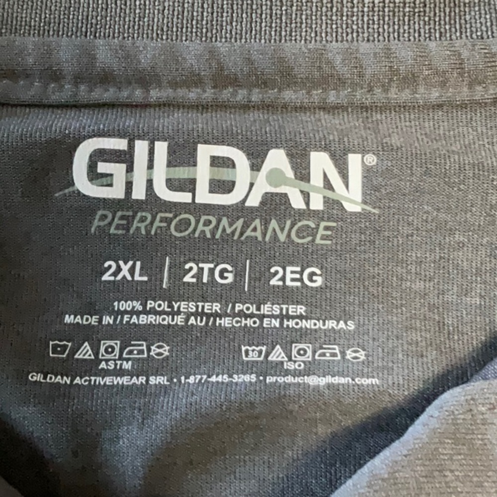 Gildan - Picture 3 of 5